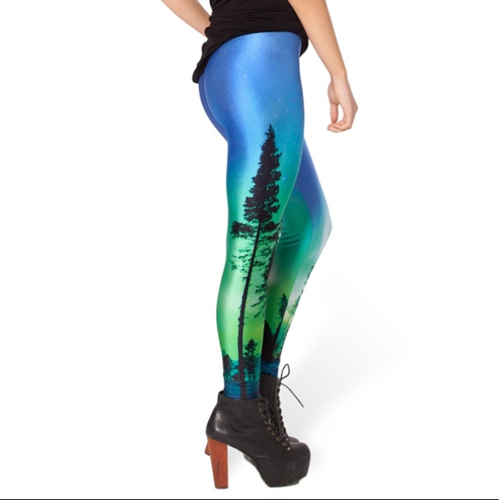 Aurora Skye leggings